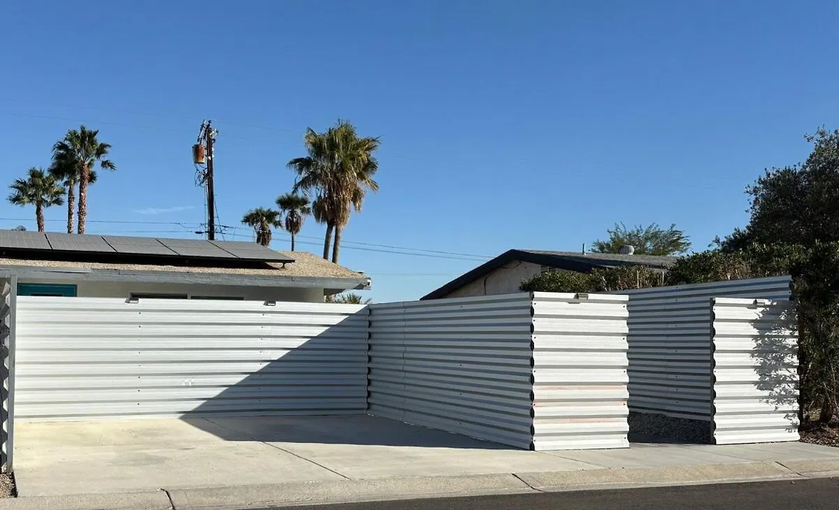 Blast From The Past 1959 Mid Century Eclectic Home Palm Springs 0*,  ABD
